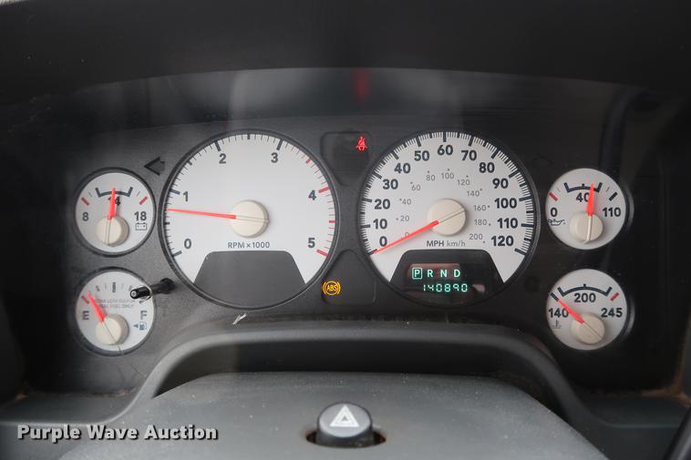 image for item FI9759 2009 Dodge Ram 3500HD Big Horn Edition Quad Cab flatbed pickup truck