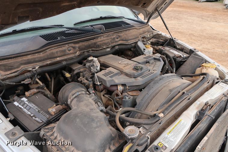 image for item FI9759 2009 Dodge Ram 3500HD Big Horn Edition Quad Cab flatbed pickup truck