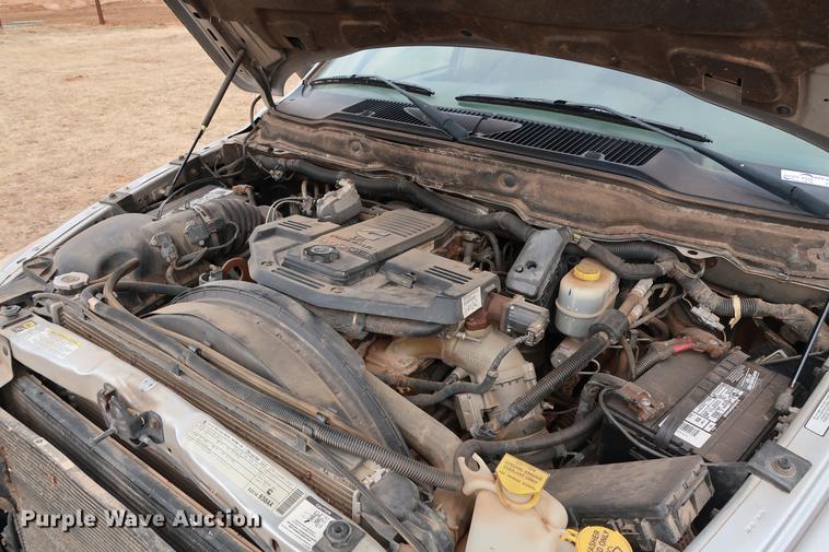 image for item FI9759 2009 Dodge Ram 3500HD Big Horn Edition Quad Cab flatbed pickup truck