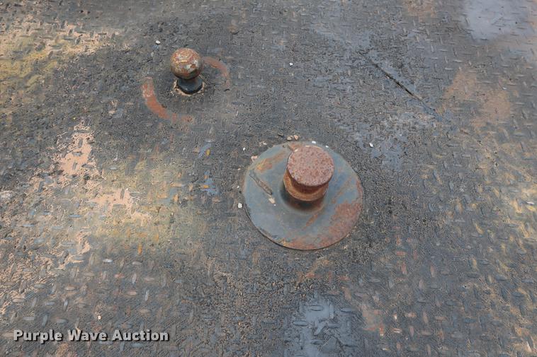 image for item FI9759 2009 Dodge Ram 3500HD Big Horn Edition Quad Cab flatbed pickup truck