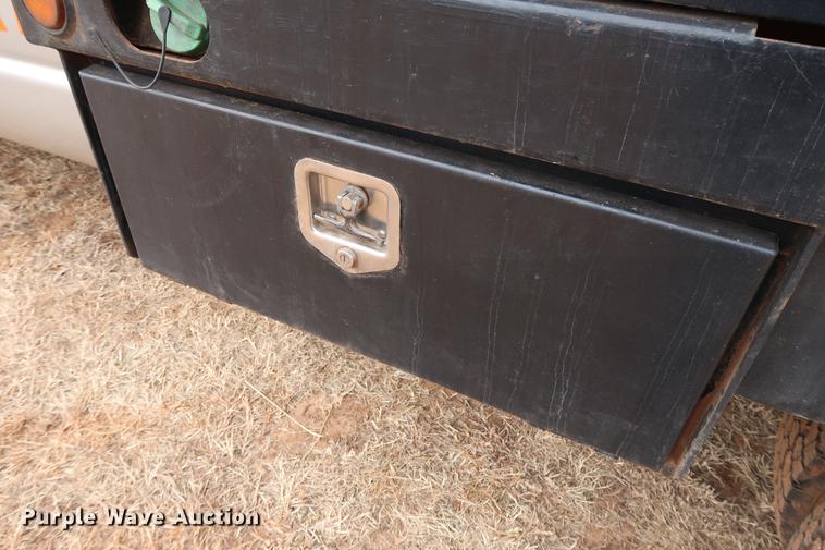 image for item FI9759 2009 Dodge Ram 3500HD Big Horn Edition Quad Cab flatbed pickup truck