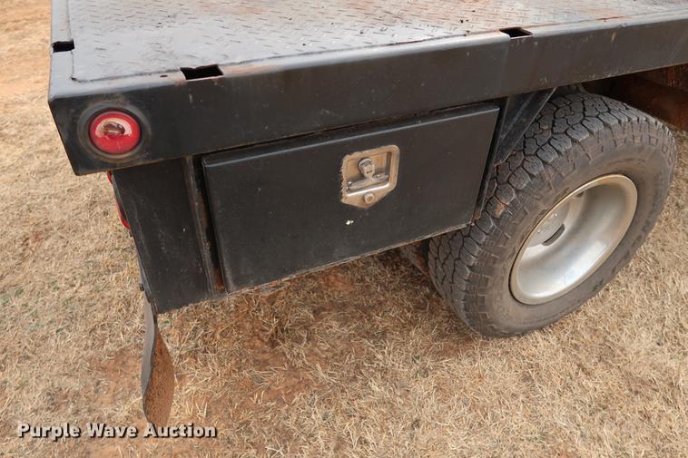 image for item FI9759 2009 Dodge Ram 3500HD Big Horn Edition Quad Cab flatbed pickup truck