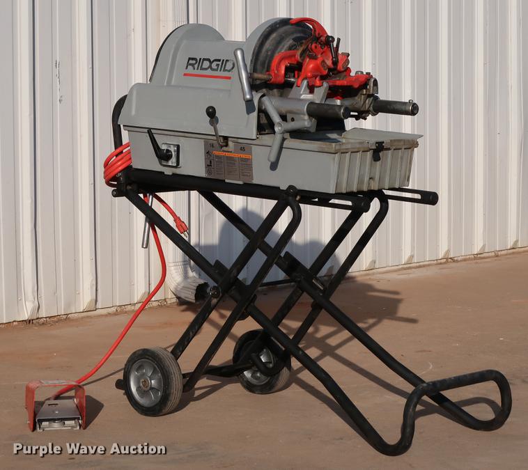 image for item FI9764 Ridgid 1822-I pipe and bolt threading machine