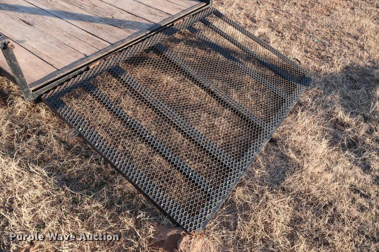 image for item FI9767 1995 PJ equipment trailer