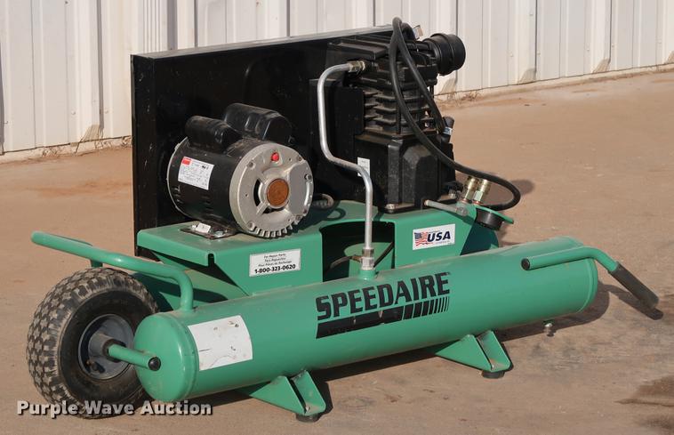 image for item FI9769 2016 Speedaire 4B222F air compressor