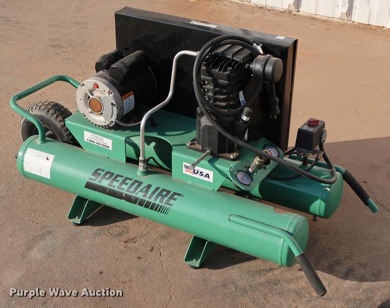 image for item FI9769 2016 Speedaire 4B222F air compressor