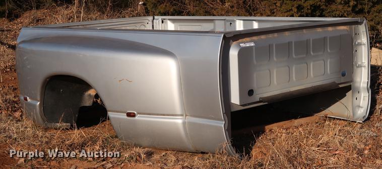 image for item FI9771 2009 Dodge Ram 3500HD Big Horn Edition pickup truck bed