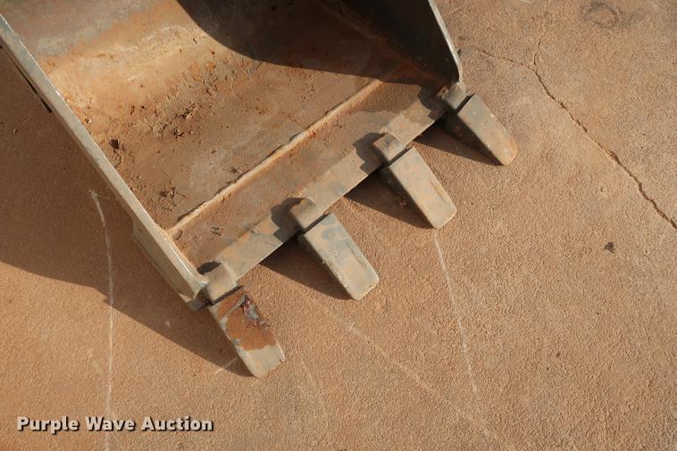 image for item FI9773 WB excavator bucket