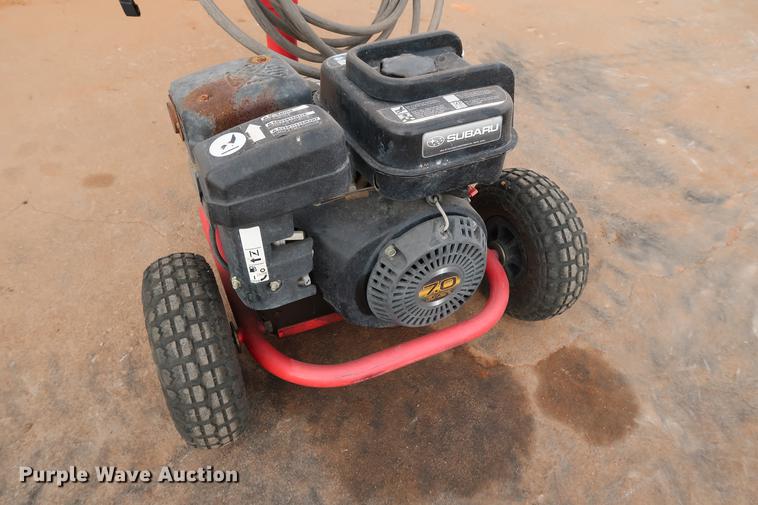 image for item FI9774 Lawn and garden equipment