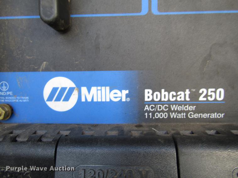 image for item FJ9607 2007 International 4400 service truck with crane