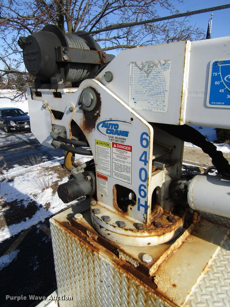 image for item FJ9607 2007 International 4400 service truck with crane