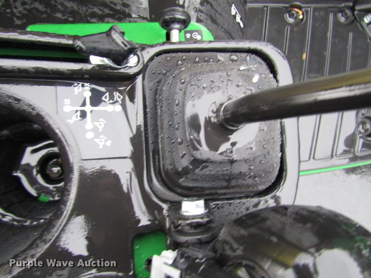 image for item FJ9609 2018 John Deere 1025R MFWD tractor