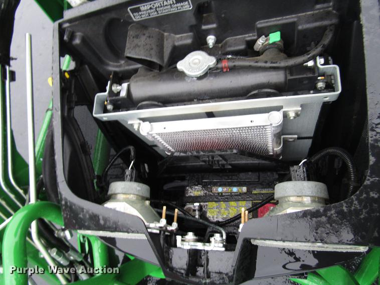 image for item FJ9609 2018 John Deere 1025R MFWD tractor