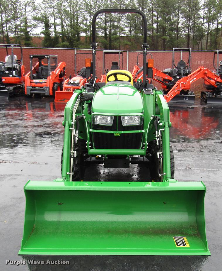 image for item FJ9610 2017 John Deere 3025E MFWD tractor