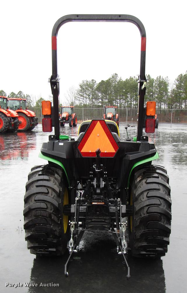 image for item FJ9610 2017 John Deere 3025E MFWD tractor