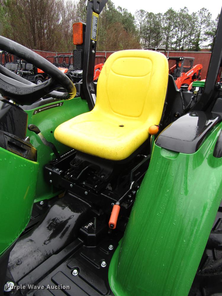image for item FJ9610 2017 John Deere 3025E MFWD tractor