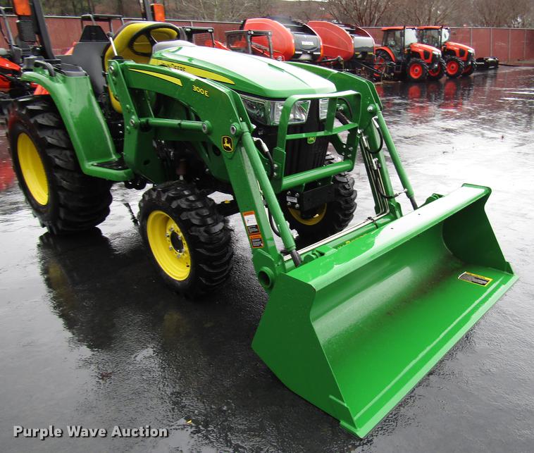 image for item FJ9610 2017 John Deere 3025E MFWD tractor