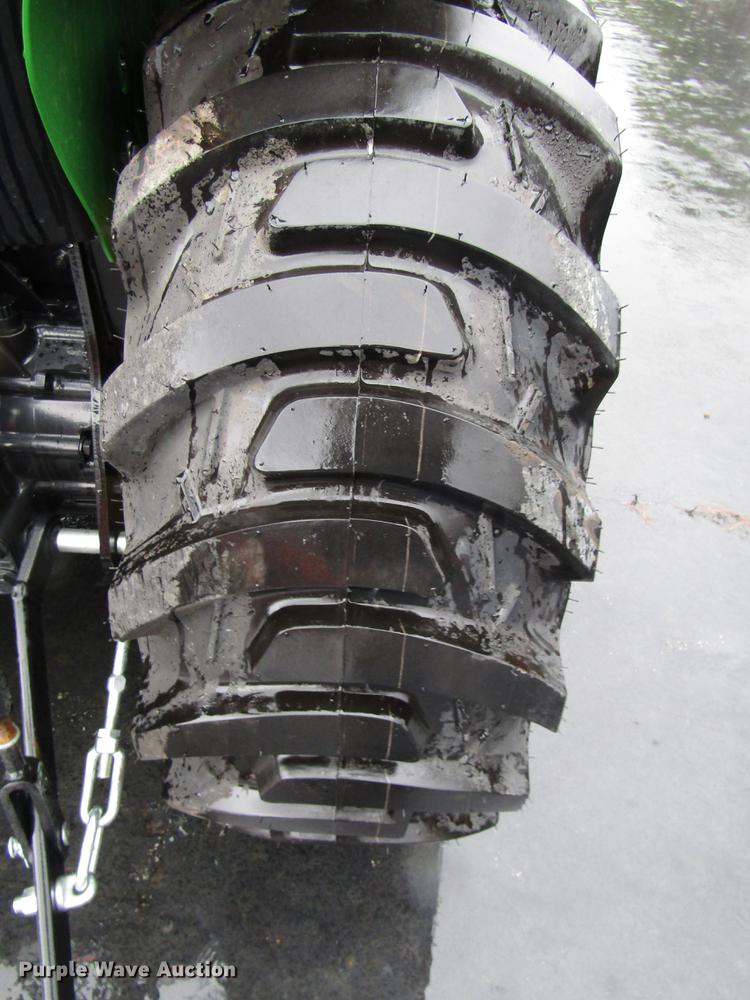 image for item FJ9610 2017 John Deere 3025E MFWD tractor