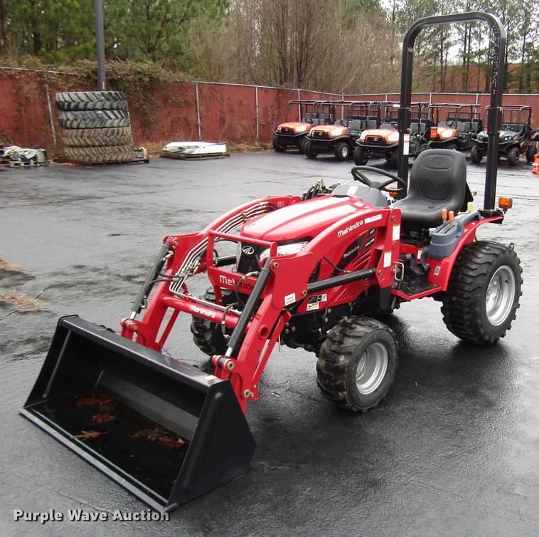 image for item FJ9612 2017 Mahindra eMax 22S MFWD tractor