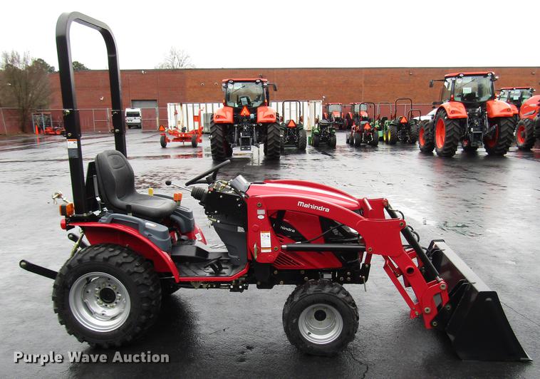 image for item FJ9612 2017 Mahindra eMax 22S MFWD tractor