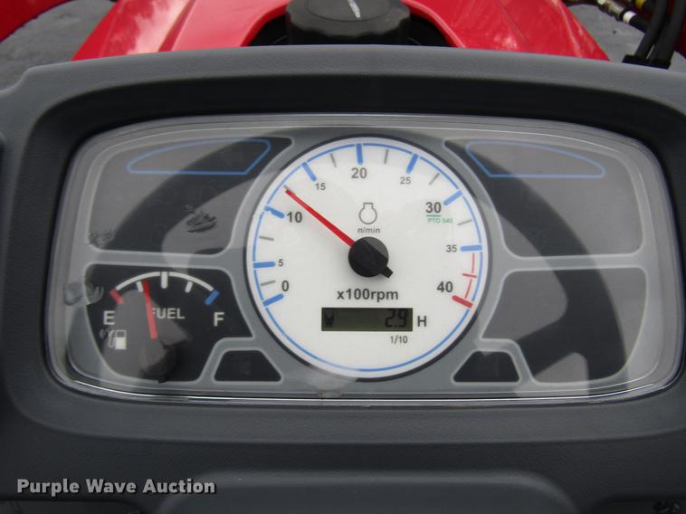 image for item FJ9612 2017 Mahindra eMax 22S MFWD tractor