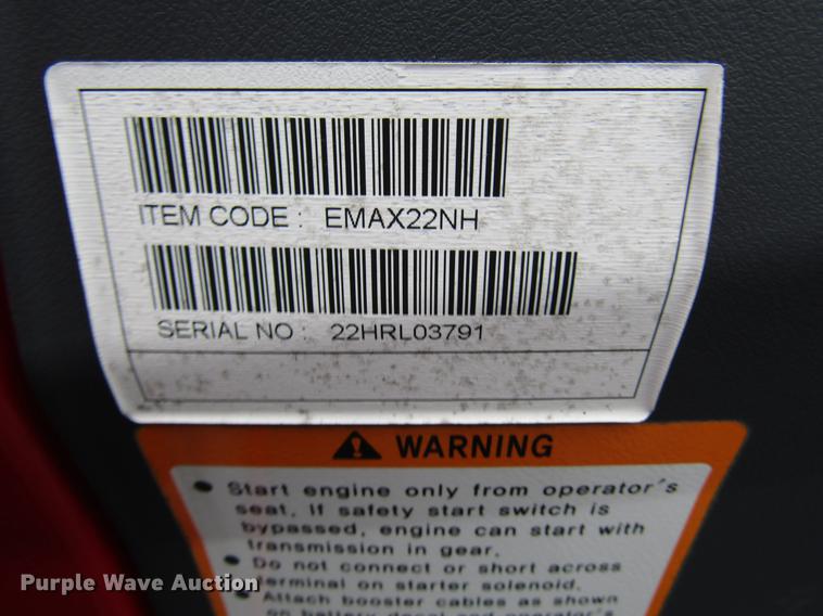 image for item FJ9612 2017 Mahindra eMax 22S MFWD tractor