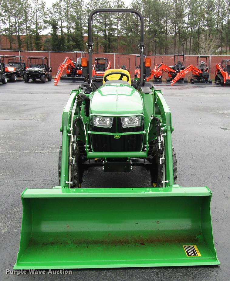 image for item FJ9613 2017 John Deere 3025E MFWD tractor