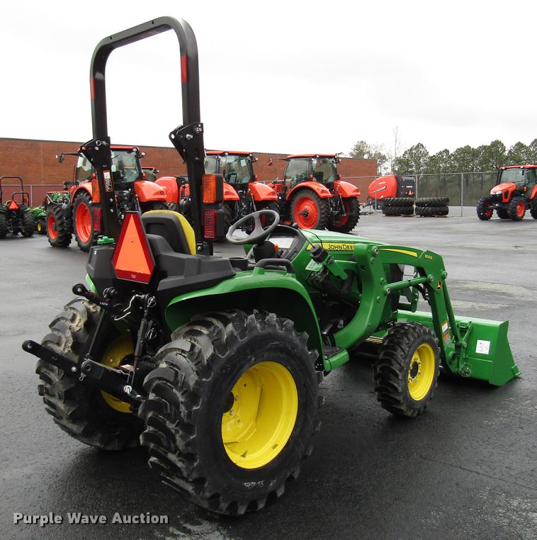 image for item FJ9613 2017 John Deere 3025E MFWD tractor