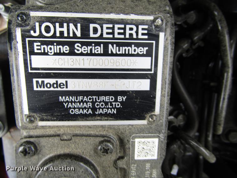image for item FJ9613 2017 John Deere 3025E MFWD tractor