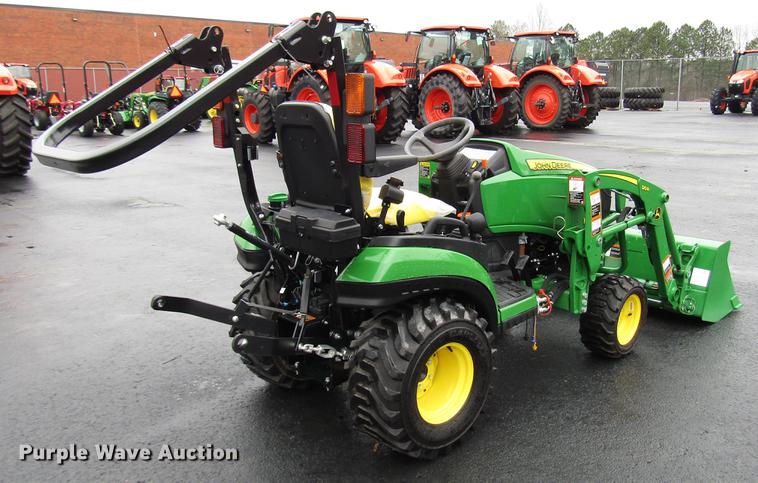 image for item FJ9614 2018 John Deere 1025R MFWD tractor