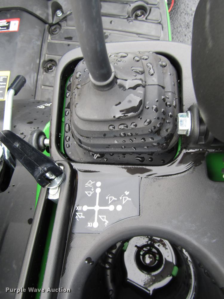 image for item FJ9614 2018 John Deere 1025R MFWD tractor