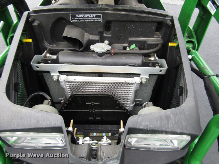 image for item FJ9614 2018 John Deere 1025R MFWD tractor