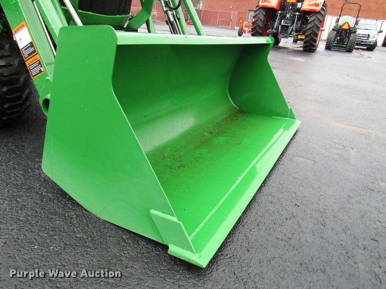 image for item FJ9614 2018 John Deere 1025R MFWD tractor