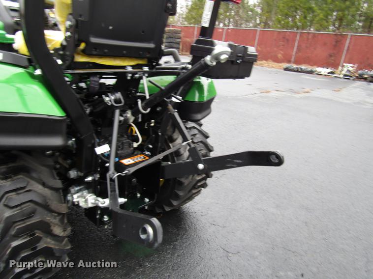 image for item FJ9614 2018 John Deere 1025R MFWD tractor