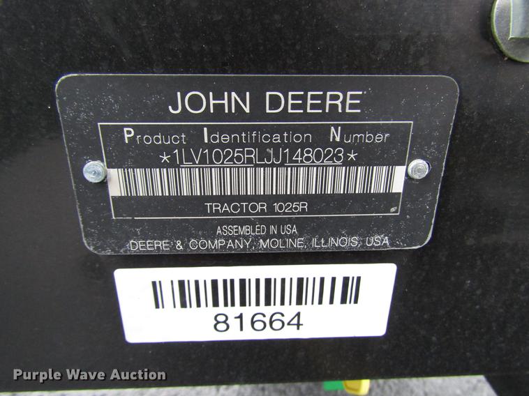 image for item FJ9614 2018 John Deere 1025R MFWD tractor