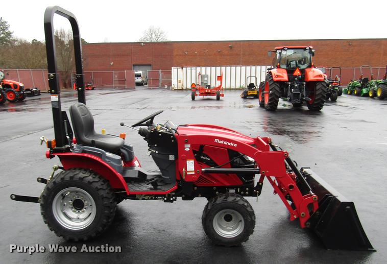 image for item FJ9615 Mahindra eMax 22S MFWD tractor