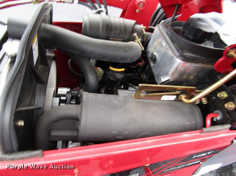 image for item FJ9615 Mahindra eMax 22S MFWD tractor