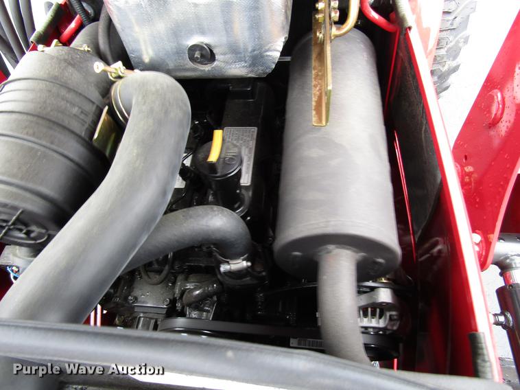 image for item FJ9615 Mahindra eMax 22S MFWD tractor