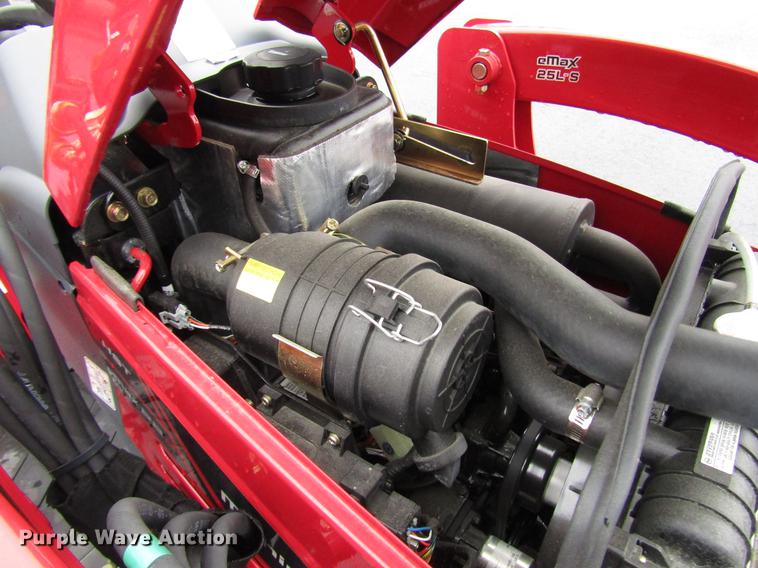 image for item FJ9615 Mahindra eMax 22S MFWD tractor