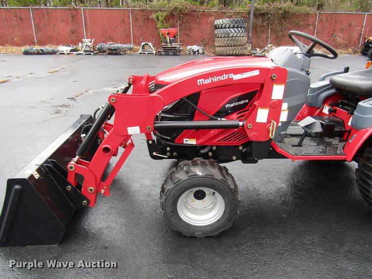 image for item FJ9615 Mahindra eMax 22S MFWD tractor