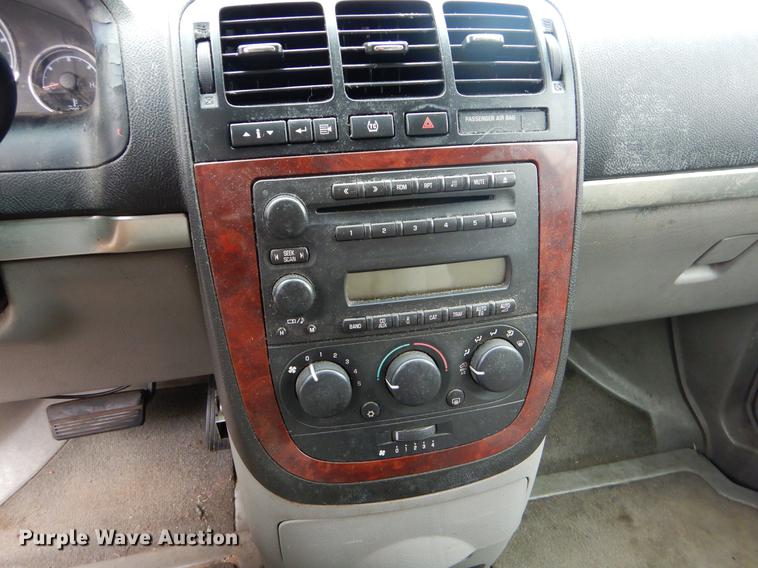 image for item FQ9506 2007 Chevrolet Uplander van