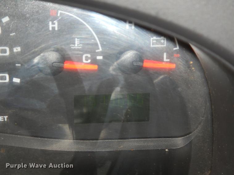 image for item FQ9508 2006 Ford E350 Super Duty shuttle bus