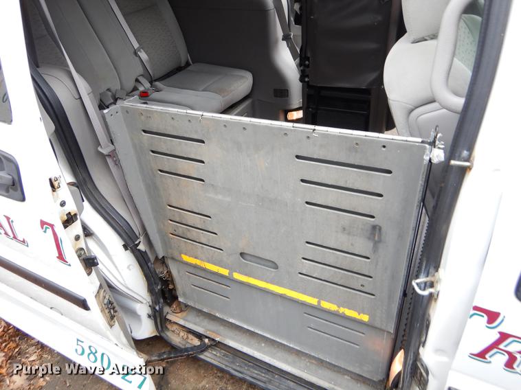 image for item FQ9509 2007 Chevrolet Uplander van