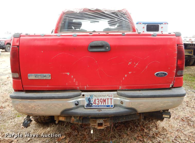 image for item FQ9511 2005 Ford F250 Super Duty SuperCab pickup truck