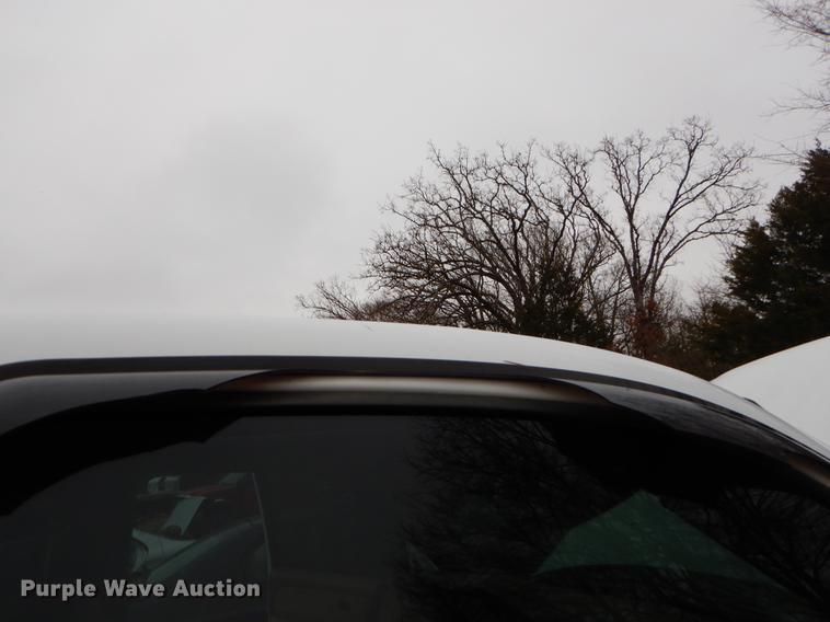 image for item FQ9514 2000 Chevrolet Silverado 1500 LS Ext. Cab pickup truck