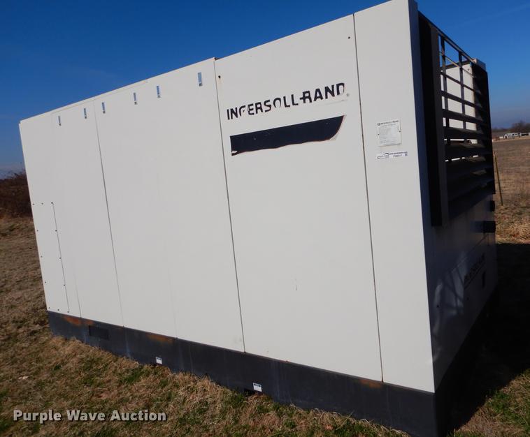 image for item FQ9517 Ingersoll Rand SSP-EP250 air compressor