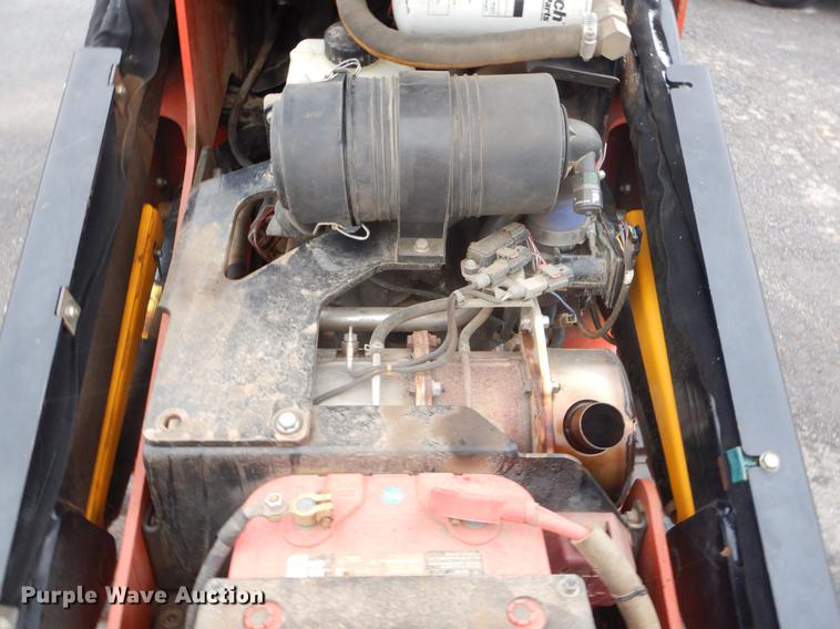 image for item FQ9541 2015 Ditch Witch SK850 compact utility loader