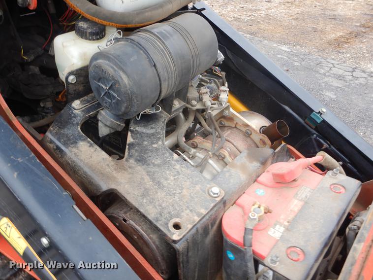 image for item FQ9541 2015 Ditch Witch SK850 compact utility loader