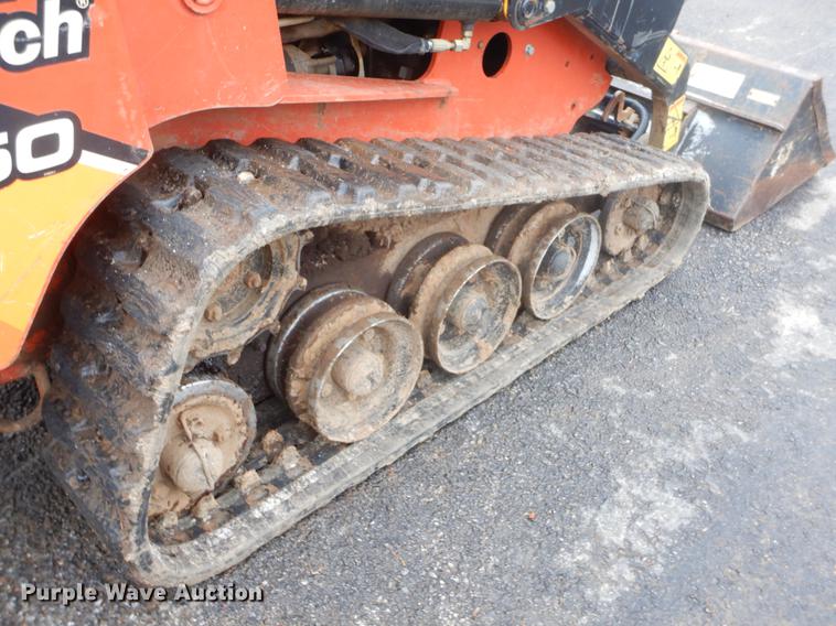 image for item FQ9541 2015 Ditch Witch SK850 compact utility loader