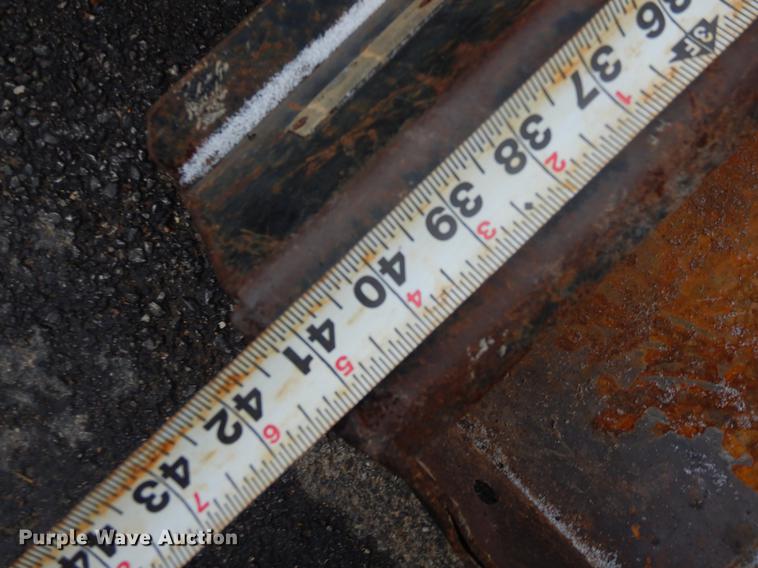 image for item FQ9541 2015 Ditch Witch SK850 compact utility loader